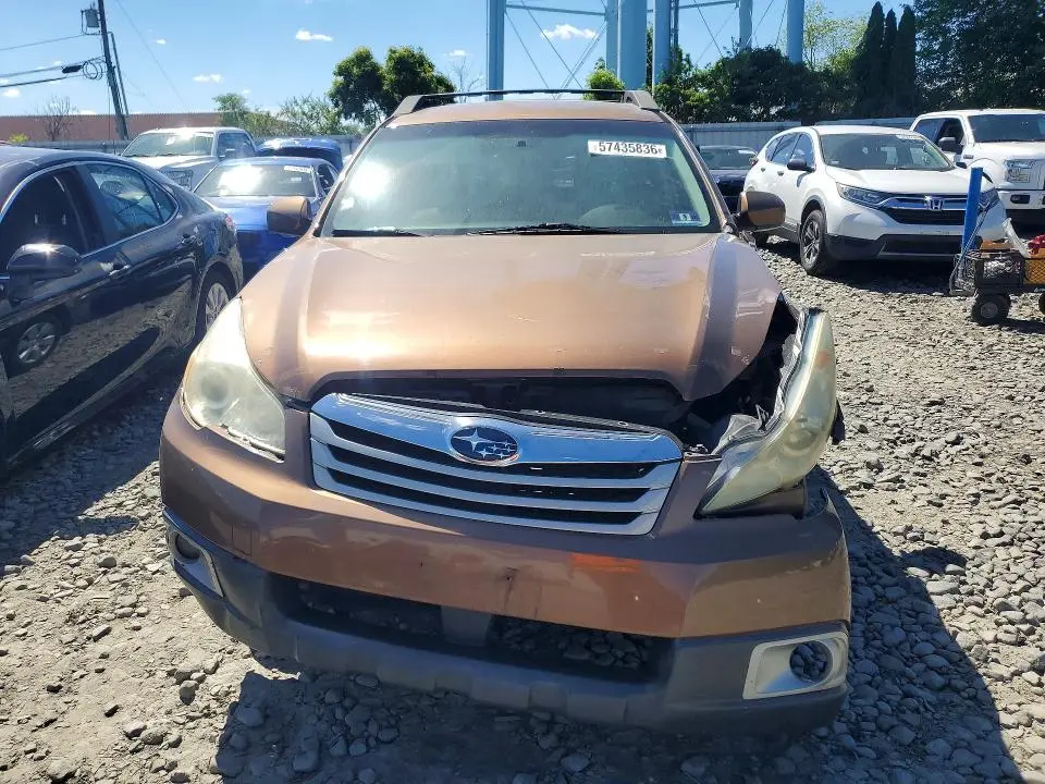 2011 SUBARU OUTBACK 2.5I PREMIUM  