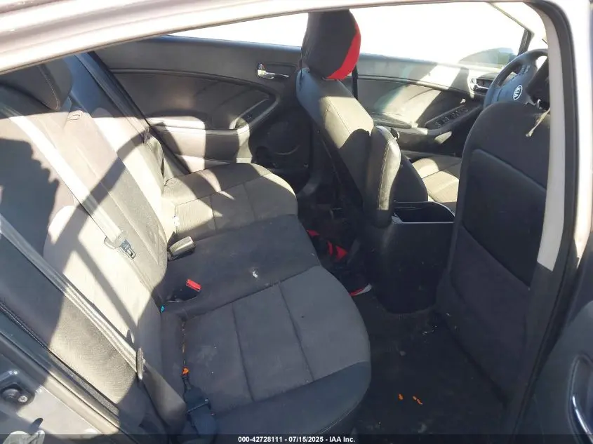 2016 KIA FORTE LX