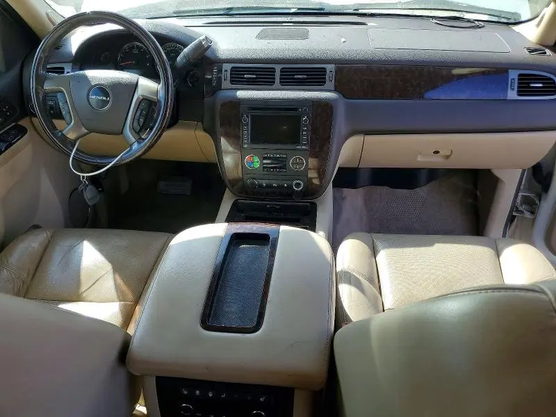 2010 GMC YUKON DENALI  