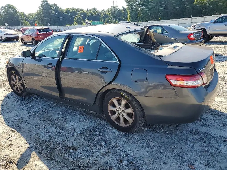 2010 TOYOTA CAMRY LE  
