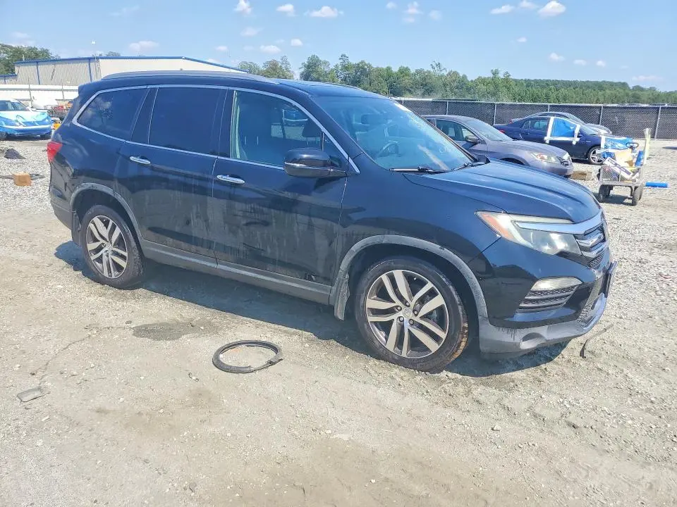 2016 HONDA PILOT ELITE  
