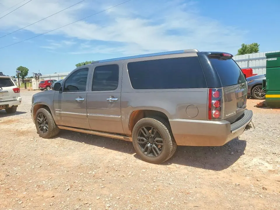 2014 GMC YUKON XL DENALI  