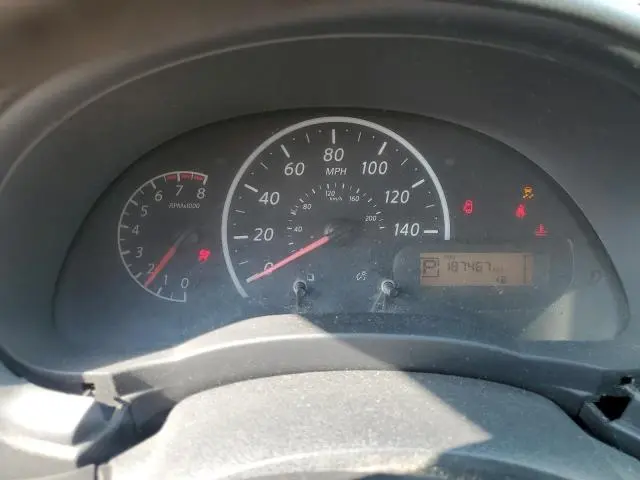 2014 NISSAN VERSA S  