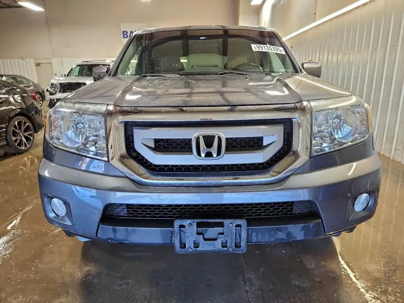 2011 HONDA PILOT TOURING  