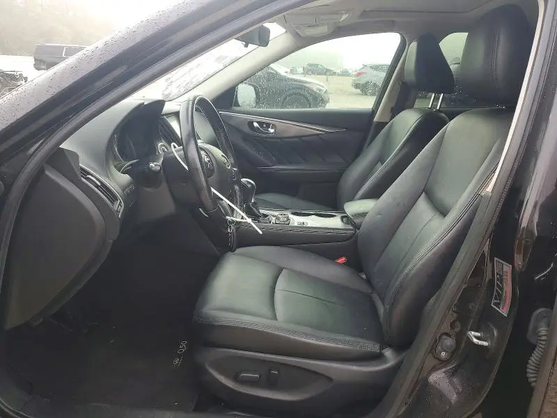 2016 INFINITI Q50 2.0T  