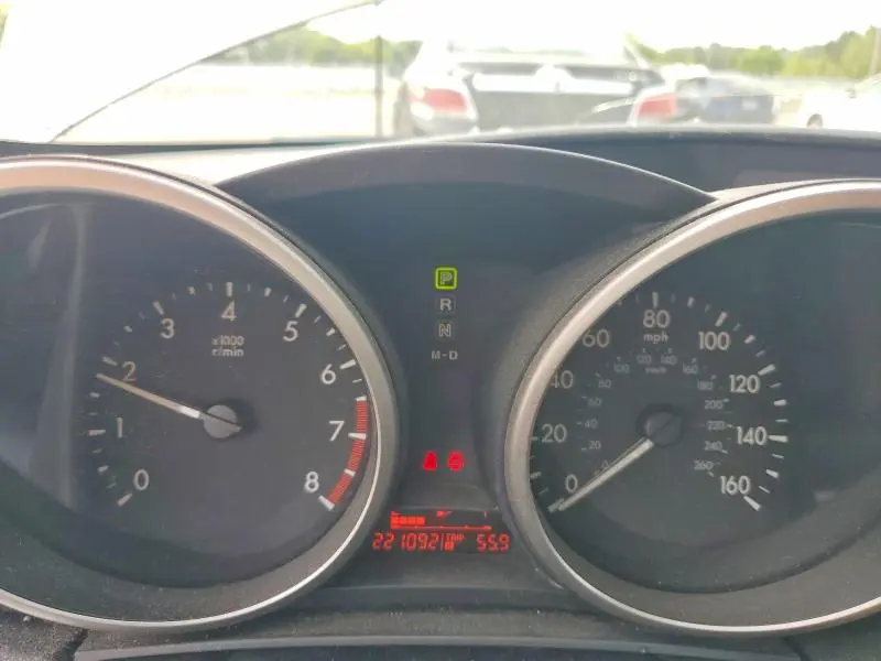 2010 MAZDA 3 I  