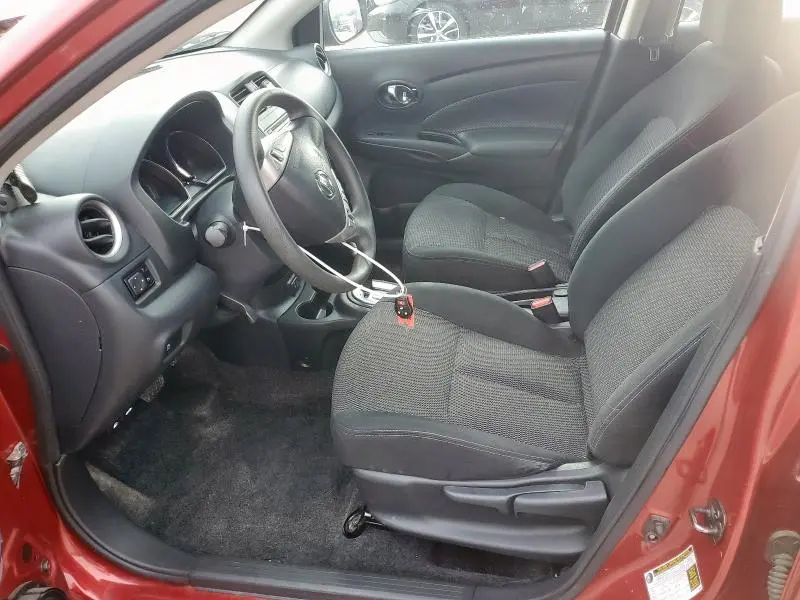 2018 NISSAN VERSA S  