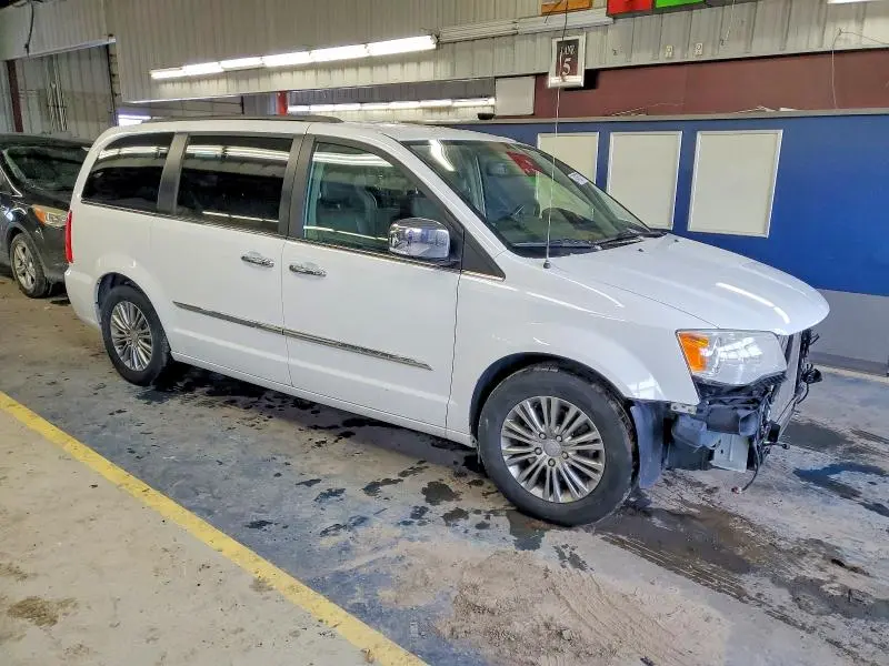 2014 CHRYSLER TOWN & COUNTRY TOURING L  