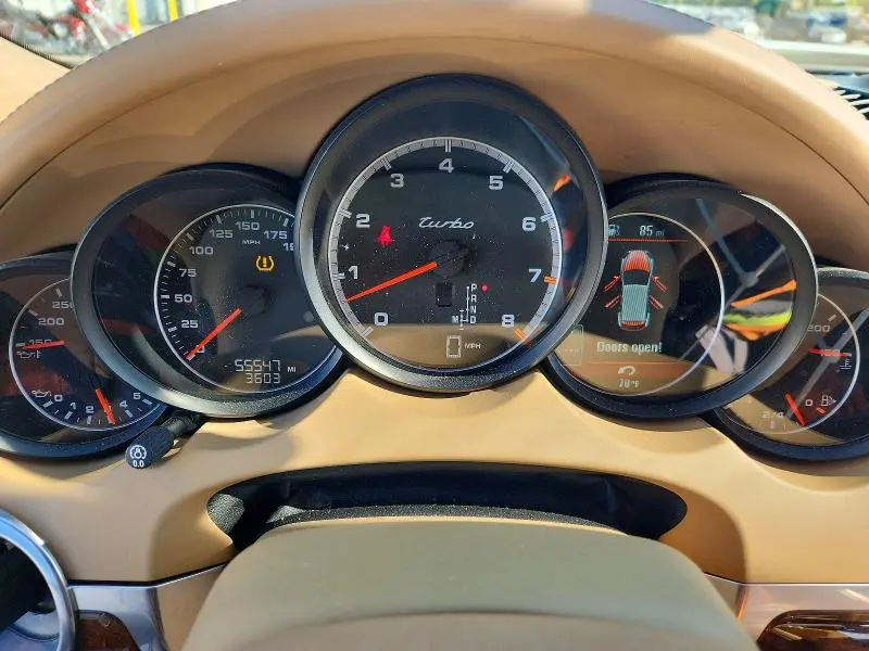 2012 PORSCHE CAYENNE TURBO  