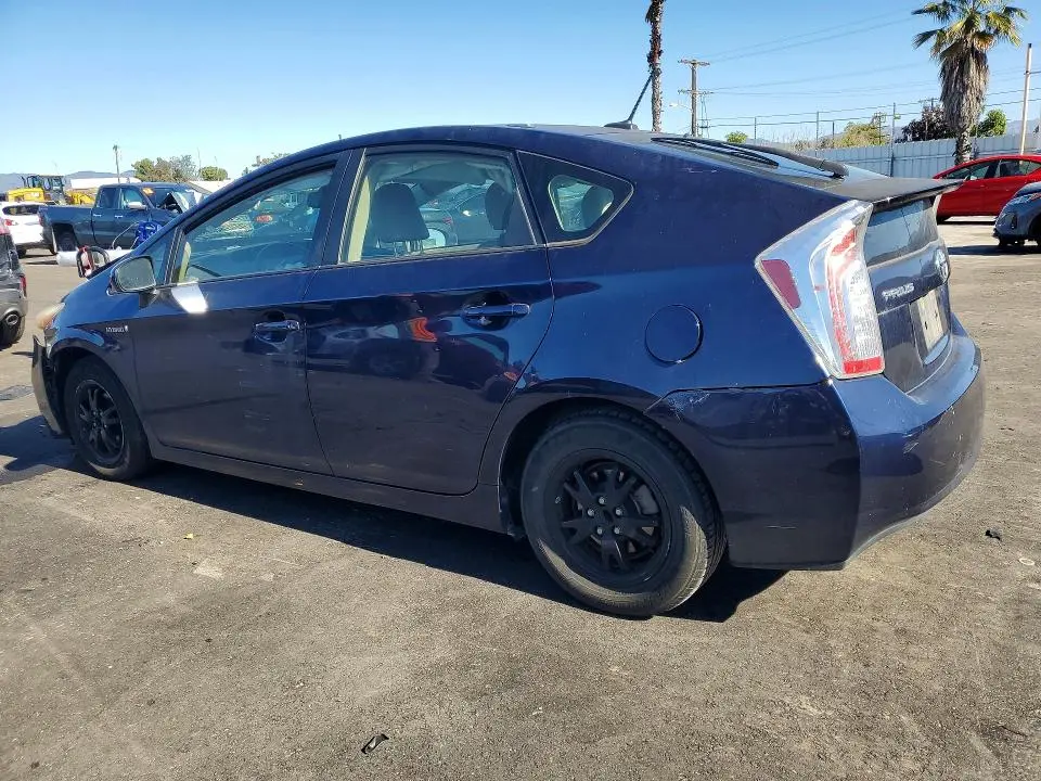 2013 TOYOTA PRIUS   