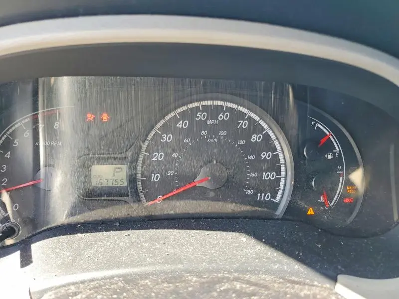 2013 TOYOTA SIENNA LE  