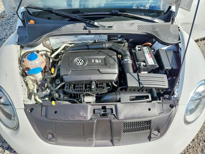 2017 VOLKSWAGEN BEETLE 1.8T  