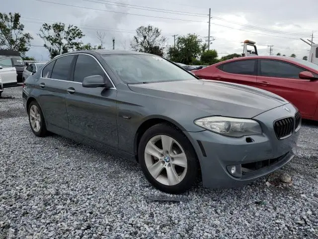 2011 BMW 528 I  