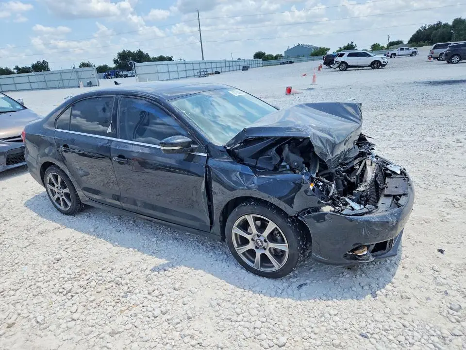 2014 VOLKSWAGEN JETTA SEL  