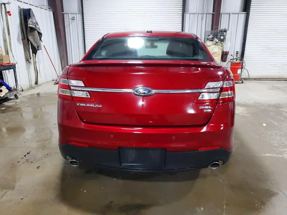 2017 FORD TAURUS SEL  