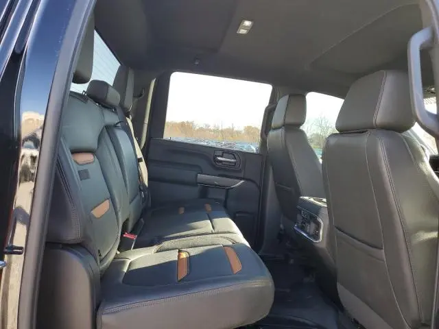 2023 GMC SIERRA K2500 AT4  