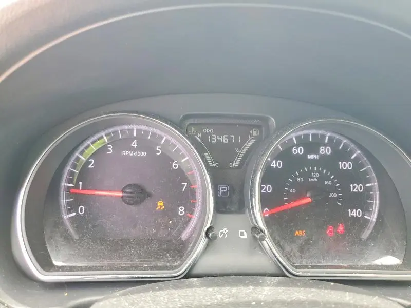 2016 NISSAN VERSA 1.6 SV  