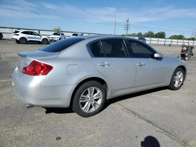 2011 INFINITI G37   