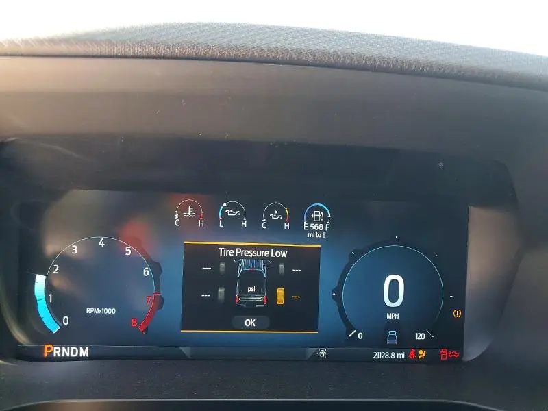 2025 FORD F150 XLT  