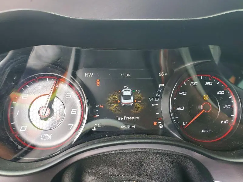 2019 DODGE CHARGER SXT  