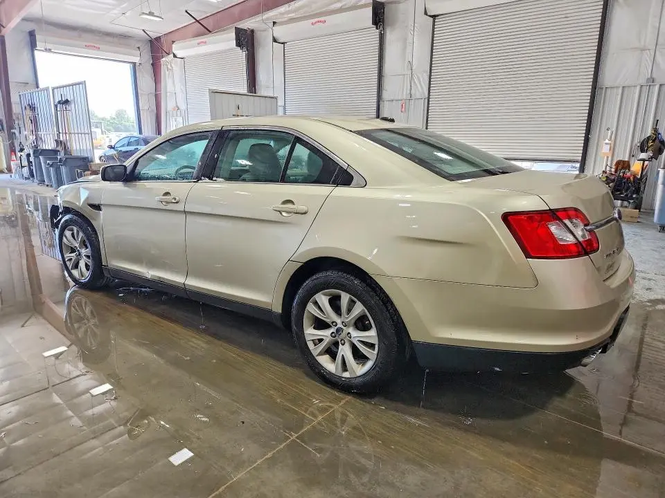 2011 FORD TAURUS SEL  