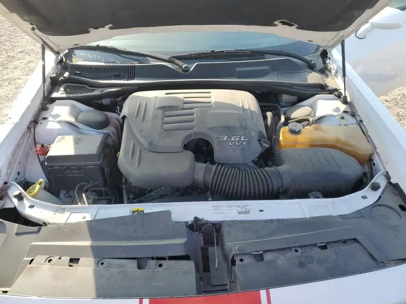 2014 DODGE CHALLENGER SXT  