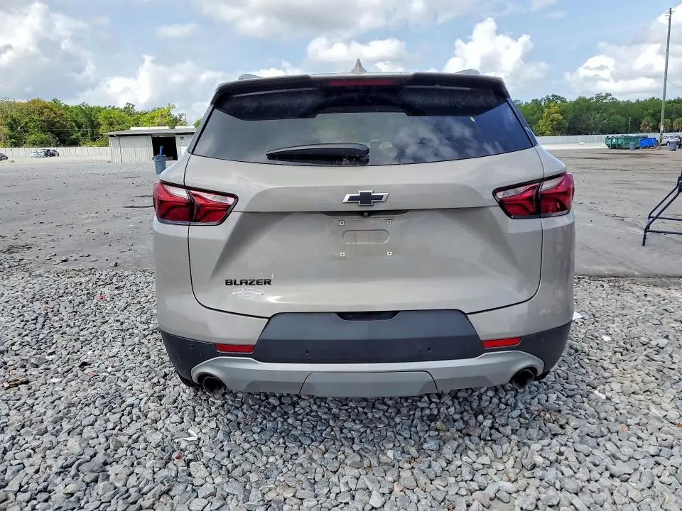 2021 CHEVROLET BLAZER 2LT  