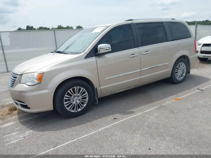 2013 CHRYSLER TOWN & COUNTRY LIMITED