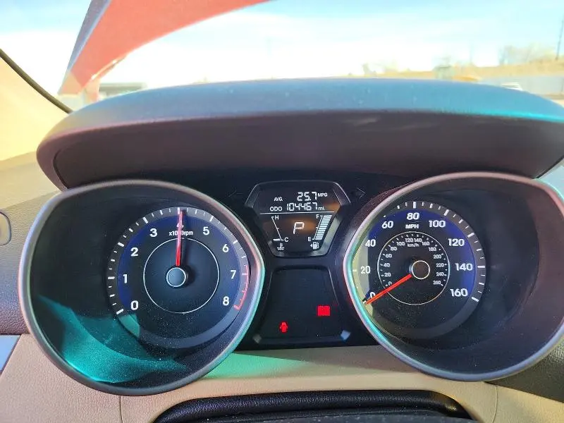 2013 HYUNDAI ELANTRA GLS  