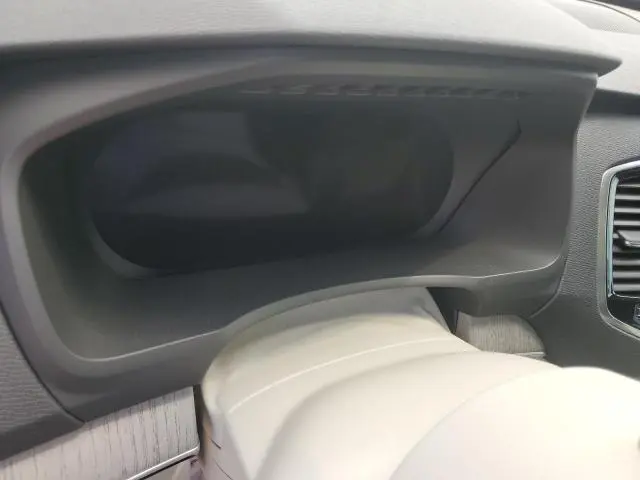 2025 VOLVO XC90 PLUS  