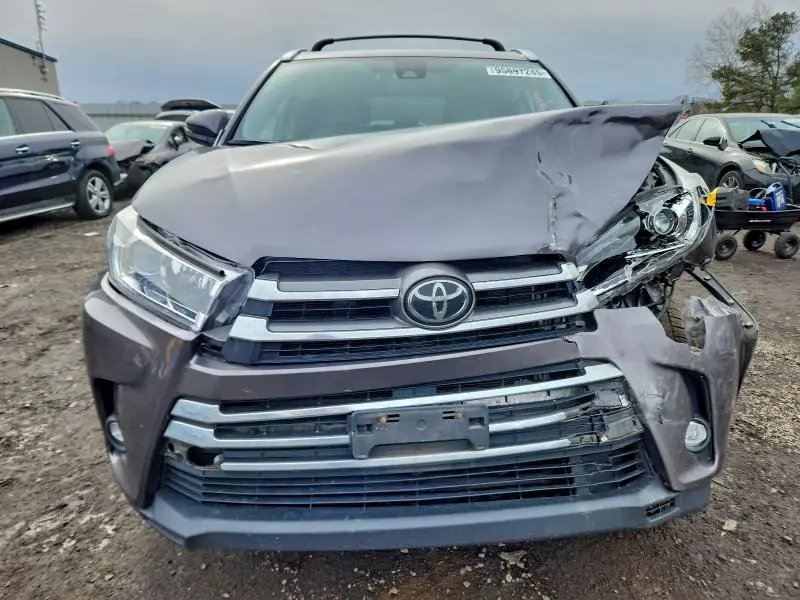 2019 TOYOTA HIGHLANDER LIMITED  