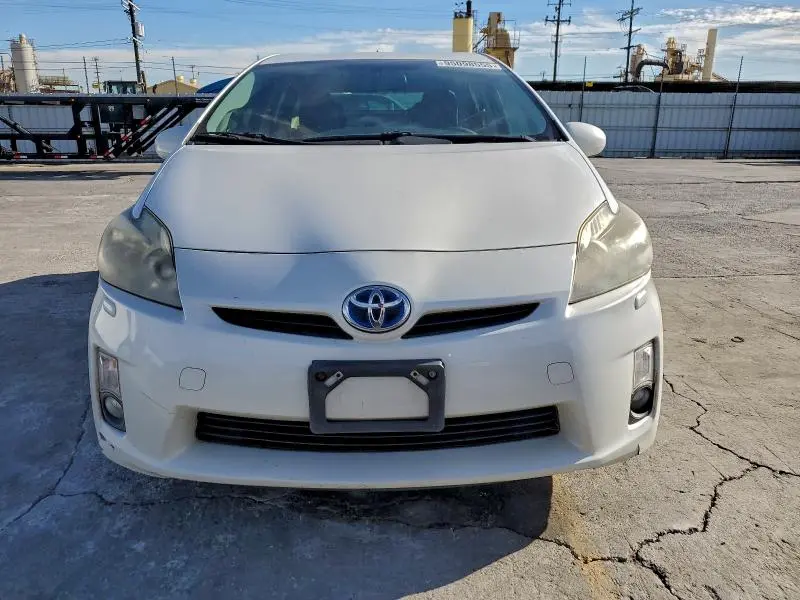2011 TOYOTA PRIUS   