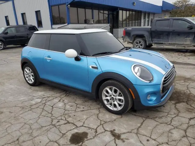 2019 MINI COOPER   
