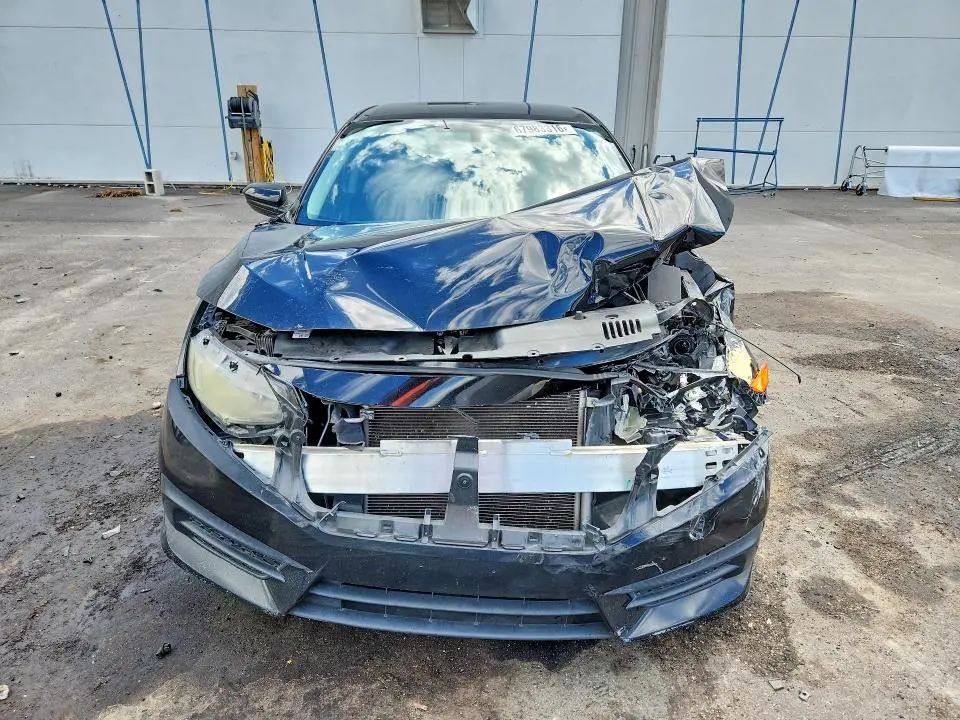 2018 HONDA CIVIC LX  