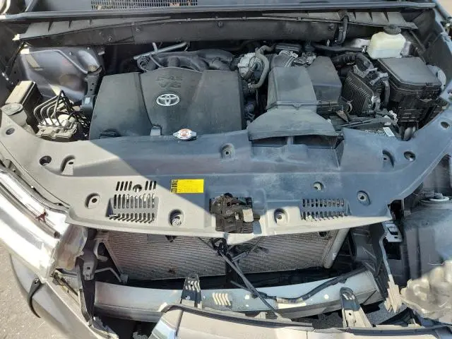 2018 TOYOTA HIGHLANDER LIMITED  