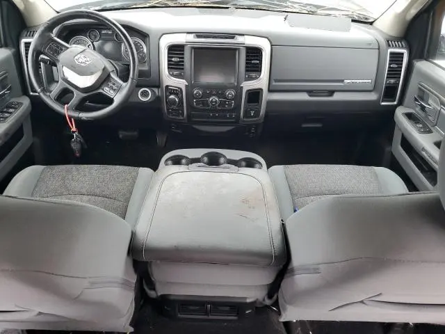 2017 RAM 1500 SLT  