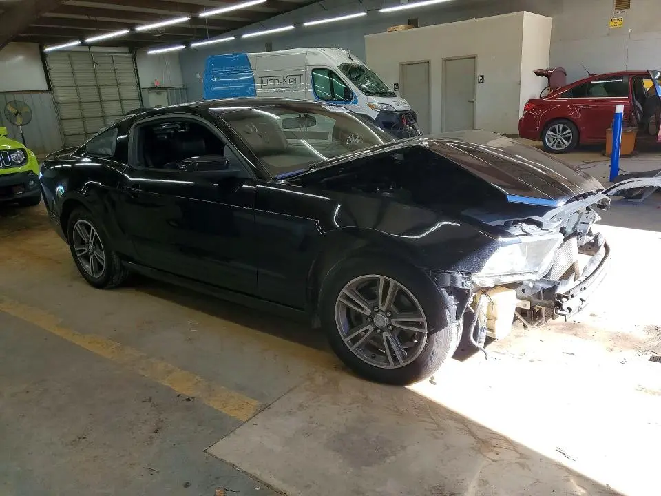 2013 FORD MUSTANG   