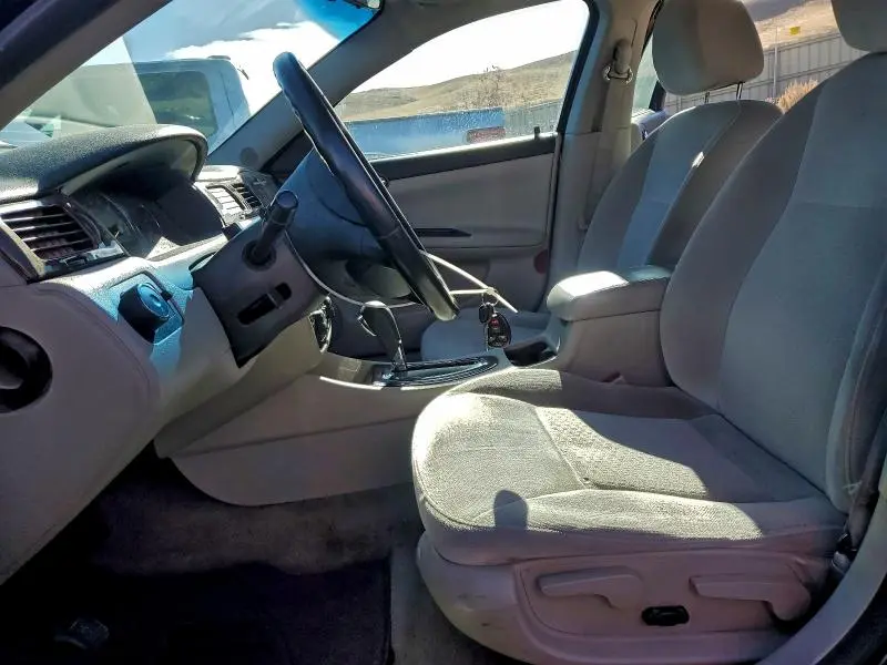 2011 CHEVROLET IMPALA LT  