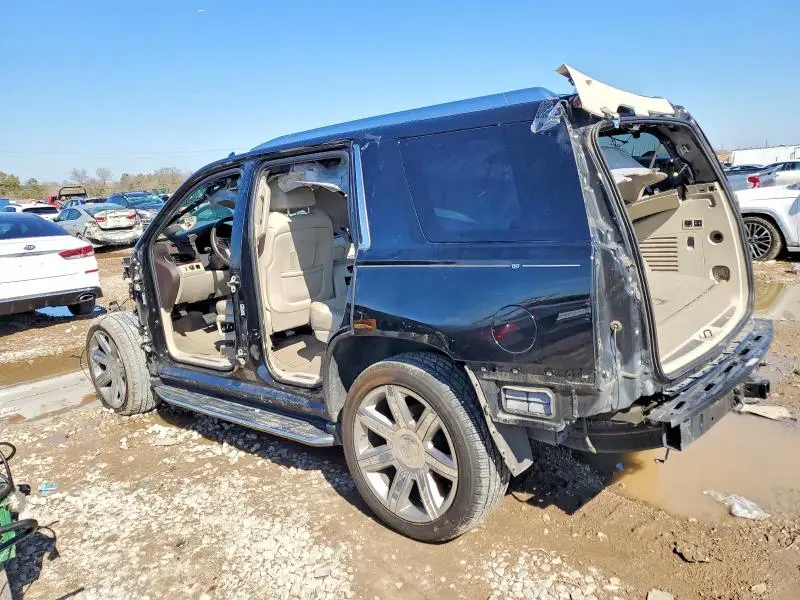 2017 CADILLAC ESCALADE   