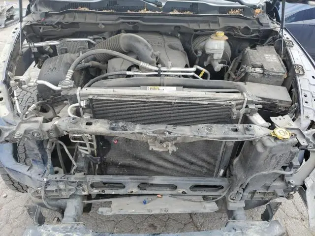 2015 RAM 1500 SPORT  