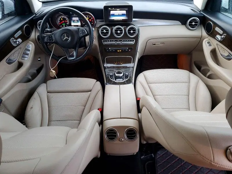 2017 MERCEDES-BENZ GLC 300 4MATIC  