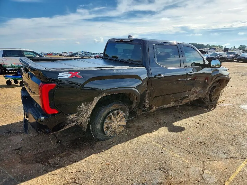 2025 TOYOTA TUNDRA SR5  