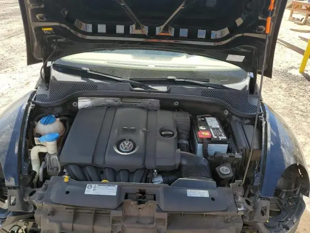 2013 VOLKSWAGEN BEETLE   