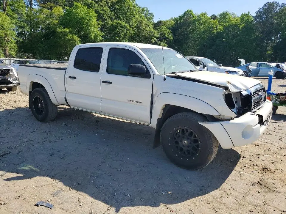 2011 TOYOTA TACOMA PRERUNNER V6  