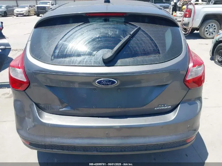 2012 FORD FOCUS SEL