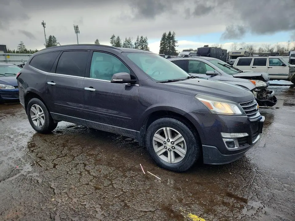 2016 CHEVROLET TRAVERSE LT  