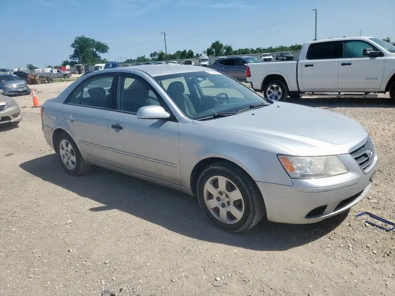 2010 HYUNDAI SONATA GLS  