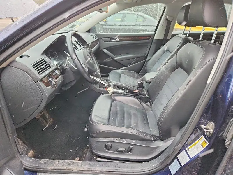 2015 VOLKSWAGEN PASSAT SEL  