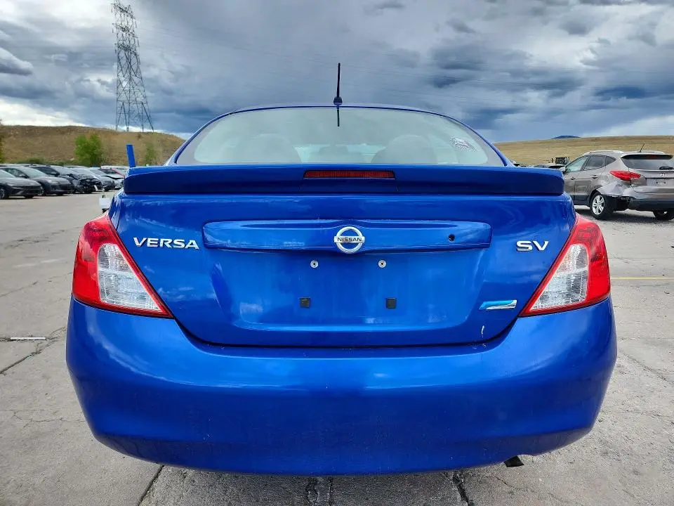 2014 NISSAN VERSA 1.6 SV  