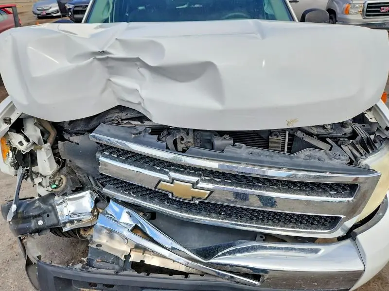 2011 CHEVROLET SILVERADO C1500 LS  